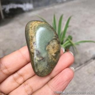 天然新疆和田玉沙枣青黑皮枣红皮黄沁俏色黄皮籽料原石